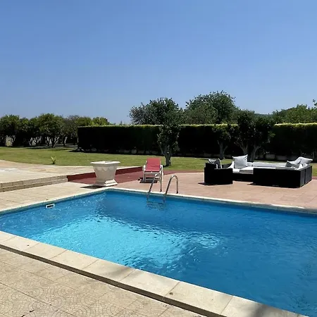 别墅 Laranjal - Private Pool - 10 Guests - *