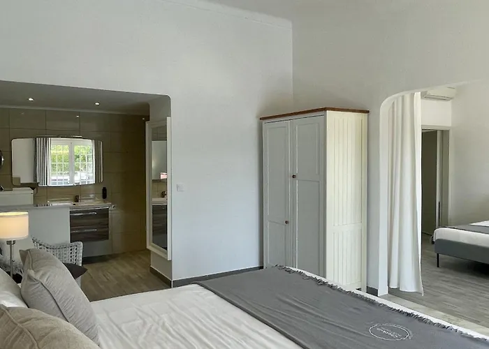 Laranjal By Check-in Portugal * Quarteira