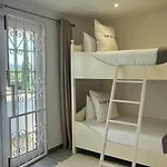 Laranjal - Private Pool - 10 Guests -